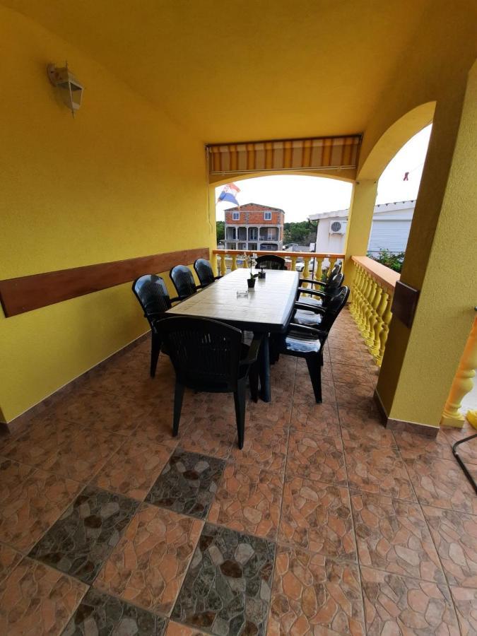 Apartamento Anita Vir Exterior foto
